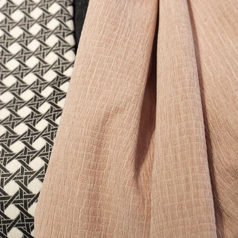 

Жаккардовые розовые утолщенные синельные накладные шторы для гостиной, спальни, французского окна, балкона, эркера, индивидуальные продукты