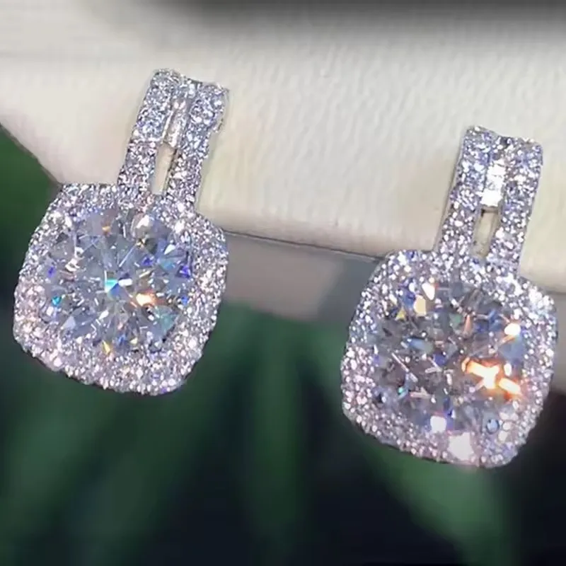 Fashion Simple Silver Color CZ Stud Earrings for Women Bling Bling AAA White Cubic Zirconia Statement Earrings Hot Sale Jewelry
