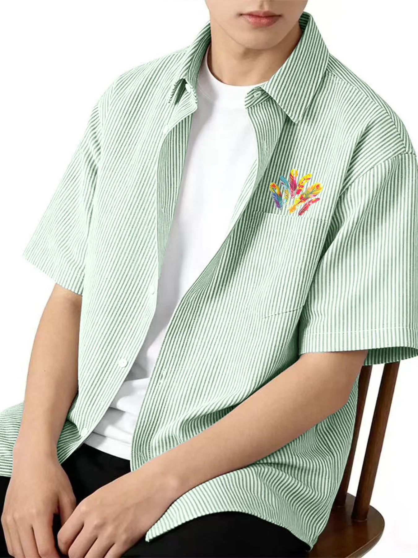 Summer cool and fashionable trend men's clothing simple and small-scale print pattern loose and casual striped shirt