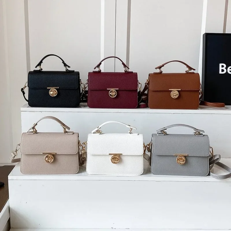 

Classic Vintage Diaper Bag Women Simple Fashion Handbag Top Layer Leather Crossbody Shoulder Purse Large Capacity Tote Bag
