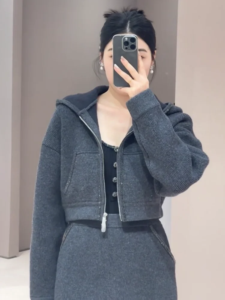 SP Home South Oil High End Women's Spring Diamond Embellied Hooded ort Knitted Cardigan Jaet Skirt Set Faionable Two-...