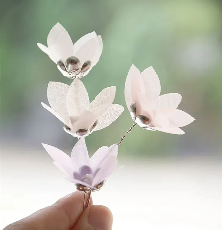 100 pièces bricolage Tulle papillon fleur matériel, robe de mariée, diadème de mariée, accessoires d'appliques en Organza, fleur de soie Super fée