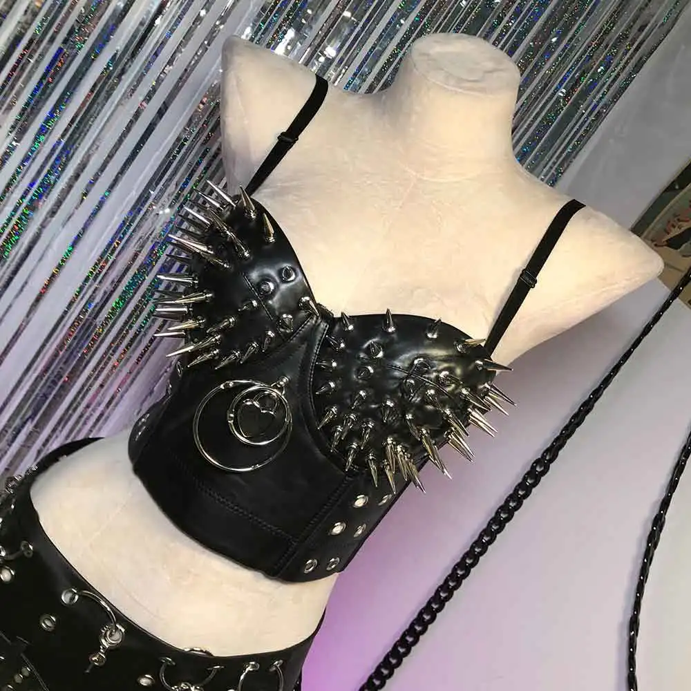 Top gotici E-Girls Fai da te Goth Fatto a mano con borchie Rivetto Harajuku Grunge Serbatoi 2025 Y2K TOP Punk Rock O Ring Kawaii Eco Emo Teen