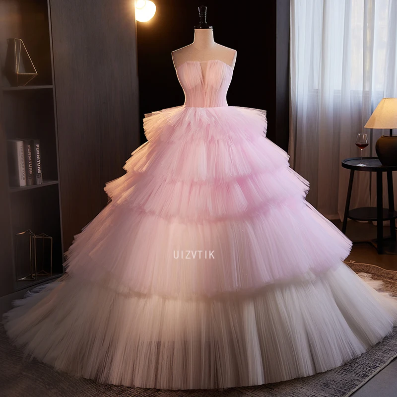 

Розовое элегантное женское платье для выпускного вечера Милое вечернее платье без рукавов со складками трапециевидной формы из тюля Простое многоуровневое вечернее платье по индивидуальному заказу