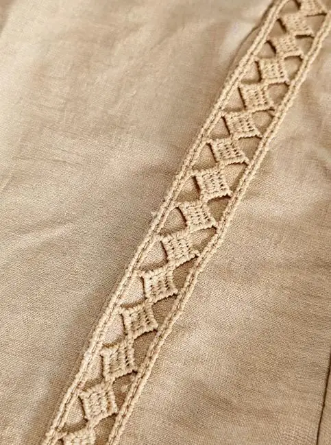 2026 Damen Lässiges Midi-Kleid, Einfarbiges V-Ausschnitt-Kleid mit Spitzenbesatz, Halblange Ärmel Alltagskleid – Detail 2