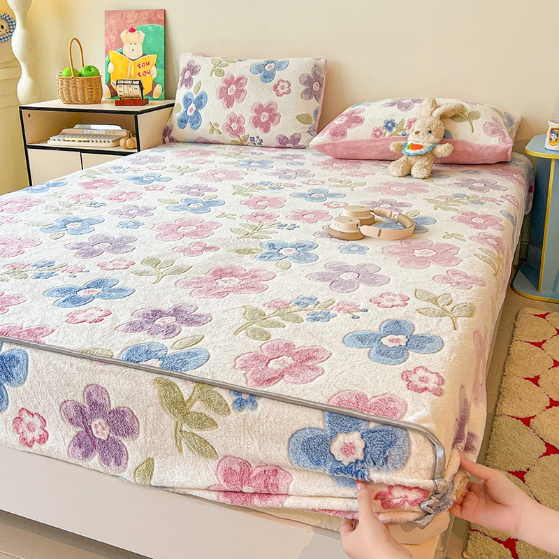 1pc Velvet Bed Cover Flower Printed cubre colchón Warm Bedspread for Home Mattress Protector Thickened 매트리스 커버(No Pillowcase)