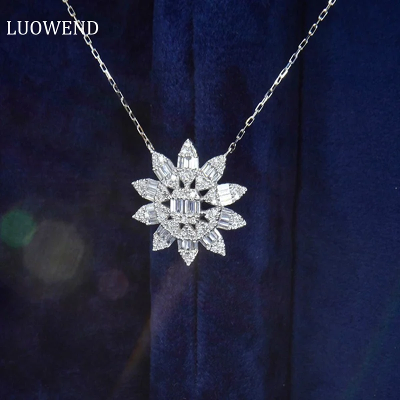 

LUOWEND 18K White Gold Necklace Shiny 0.58carat Real Natural Diamond Necklace for Women Wedding Party Romantic Sunflower Design