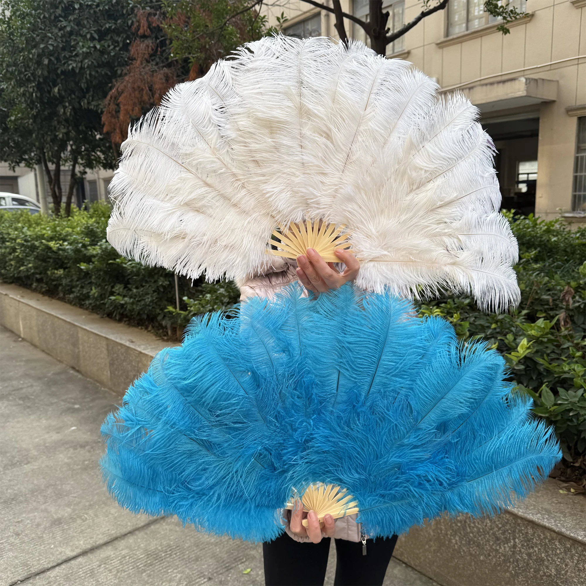 Blue Ostrich Feather Fans Fluffy Folding Handheld Fan for Performance Dance Party Stage Show Props in Various Styles White Fan