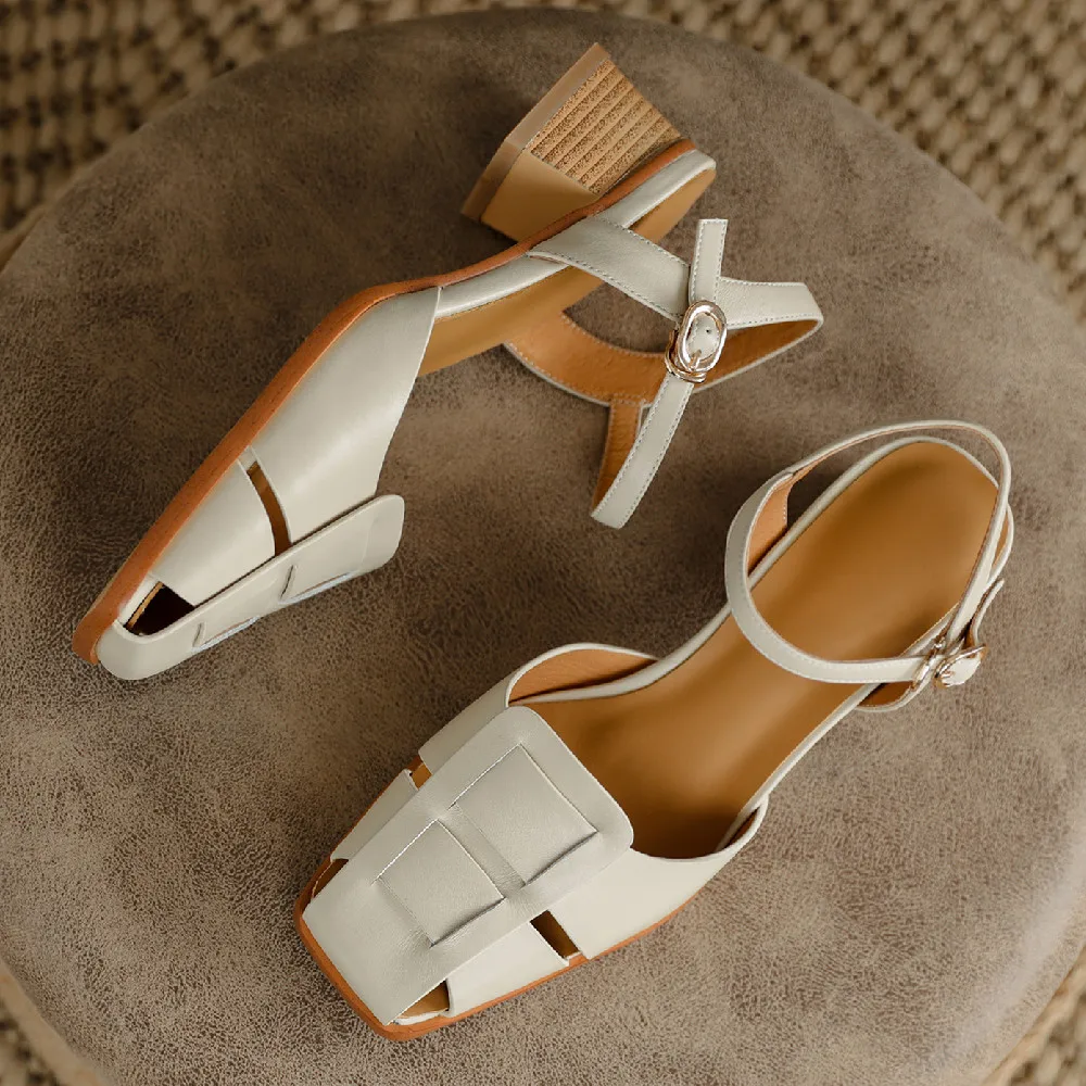 Sandali da donna estate 2023 pelle di mucca intrecciata punta quadrata spessa décolleté con tacco medio cinturino alla caviglia scarpe con tacco per