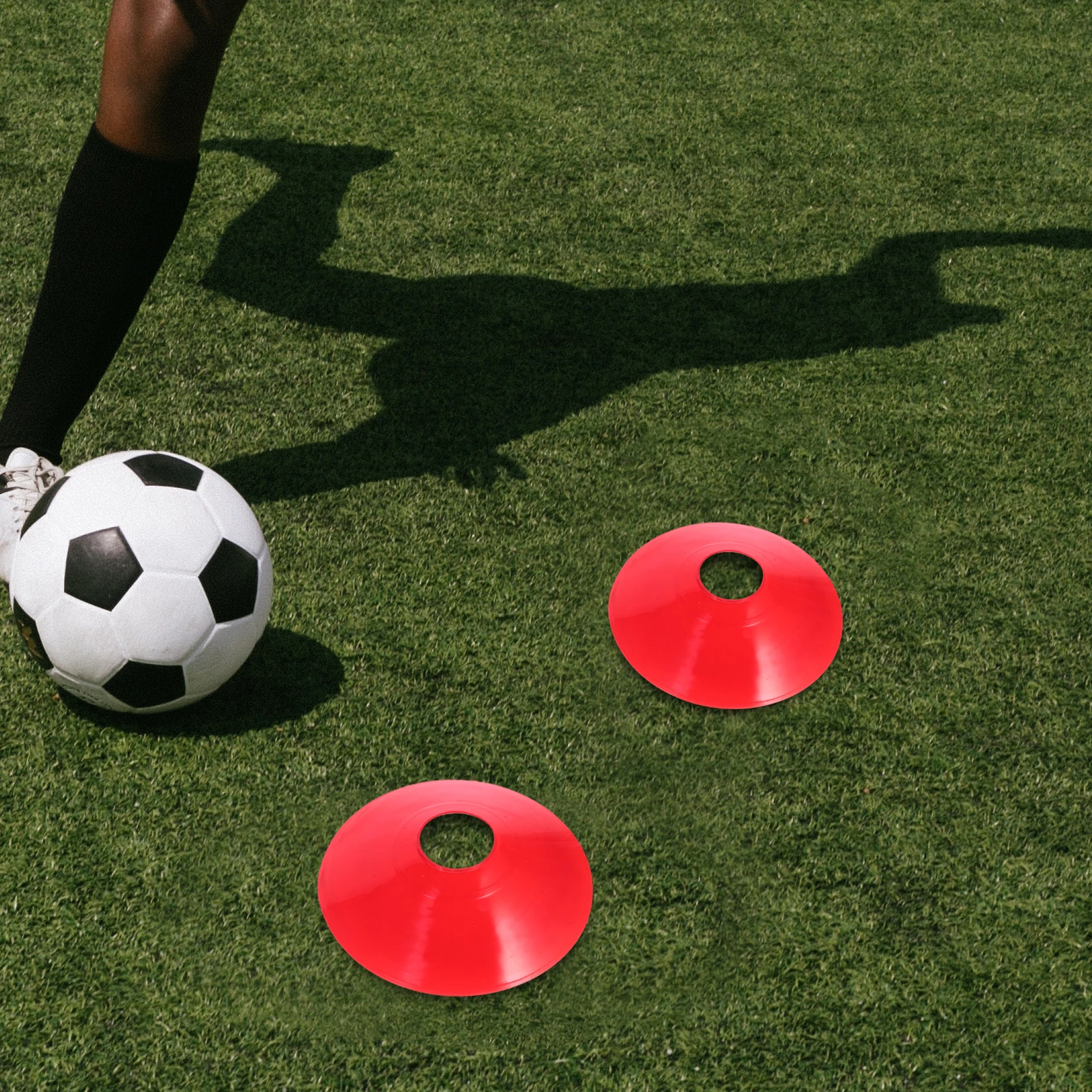 

1 set Football Set 7 Colors Soccer Cone Markers Sports Supplies Soccer Cone PE Material Sports Supplies Durable
