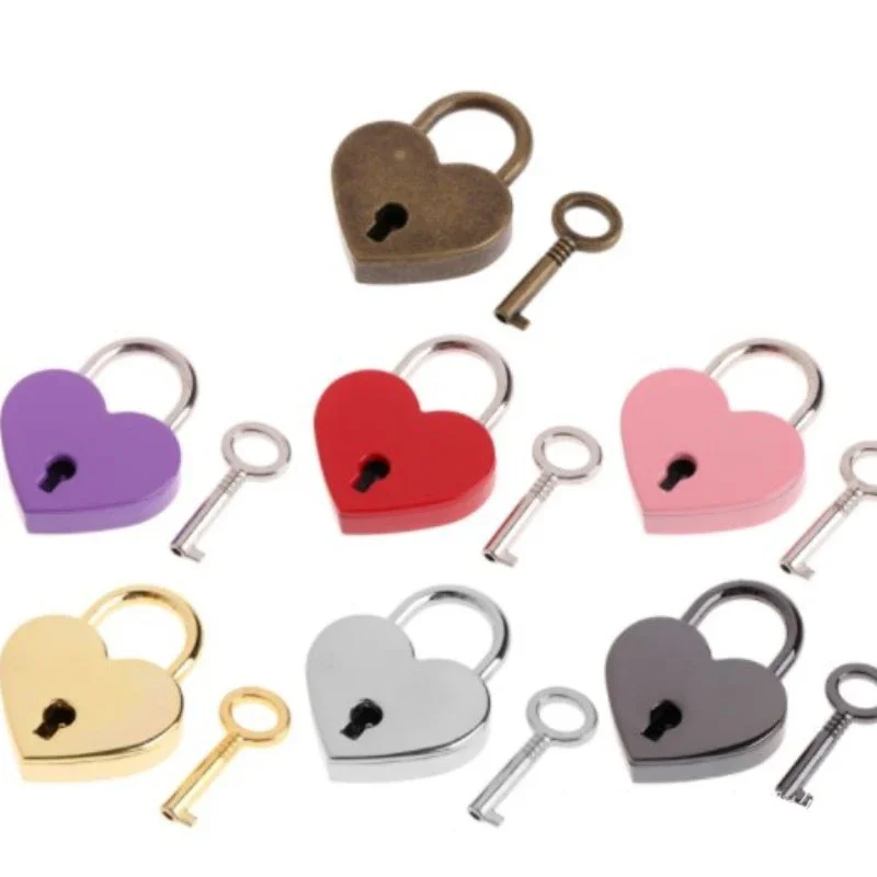 SHX 30x39mm Antique Style Heart Shape Padlock Vintage Lock Pink Romantic Lovely Diary Padlocks Key Lock with Key Wedding Jewelry