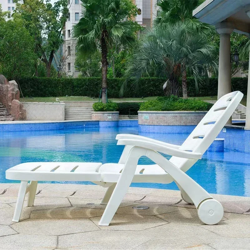 White plastic pool lounge chair/leisure sun lounger chair