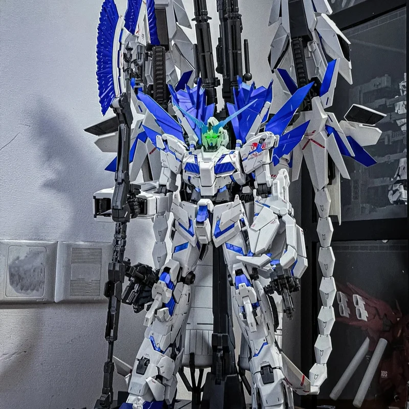 DABAN Unicorn Fighter Model Kit - PG 1/60 Perfectibilidad Figura de acción coleccionable de alta calidad para niños Regalo Juguete de ensamblaje