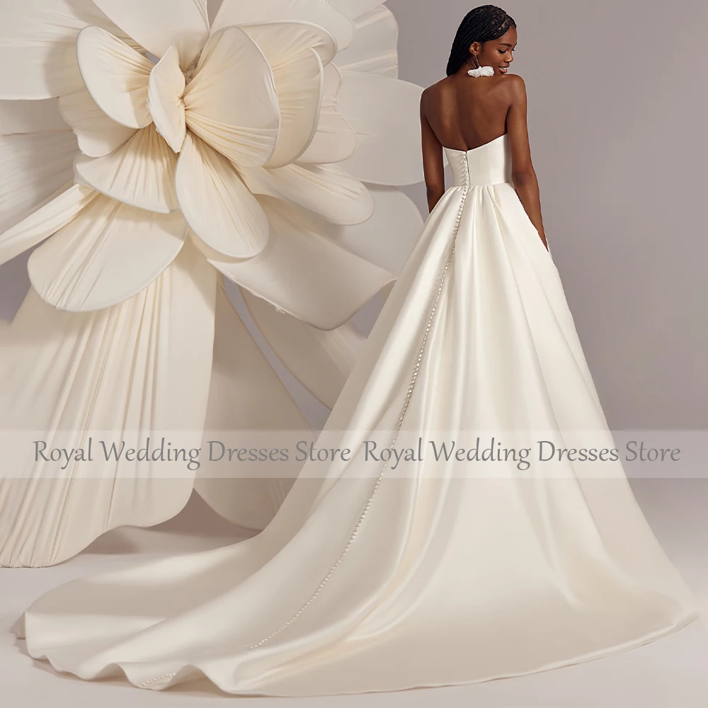 Ivory Wedding Dress Satin V Neck A Line Ruched Backless Luxury Wedding Gowns for Women 2024 Bride Sleeveless Classic Bridal Gown