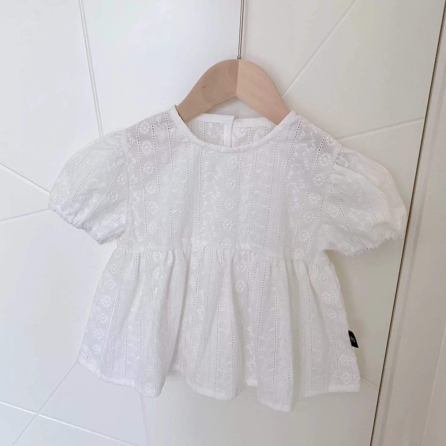 2026 New Summer Baby Girls Puff Sleeve Blouses 0-5T Sweet Embroidered  Princess Shirts Korean Style Children Casual Tops