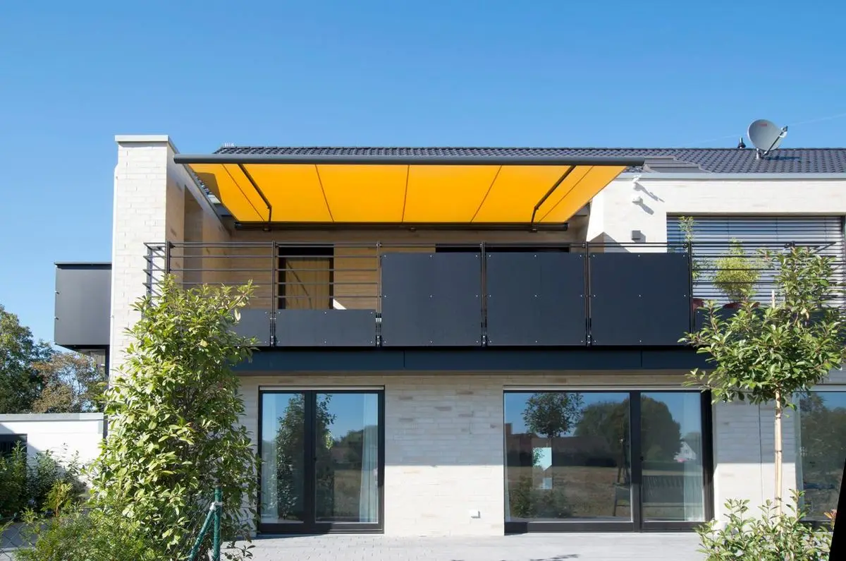 Custom Size Retractable Awning Heavy Duty Full Cassette Awnings with LED Light Motorized System for Outdoor Sunshade and Patio