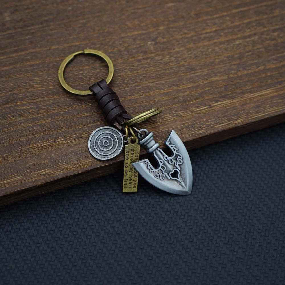 JoJos Bizarre Adventure Keychain Leather Key Chain Keyring Keychains for Men Arrow Anime Accessories Key Ring Pendant llaveros