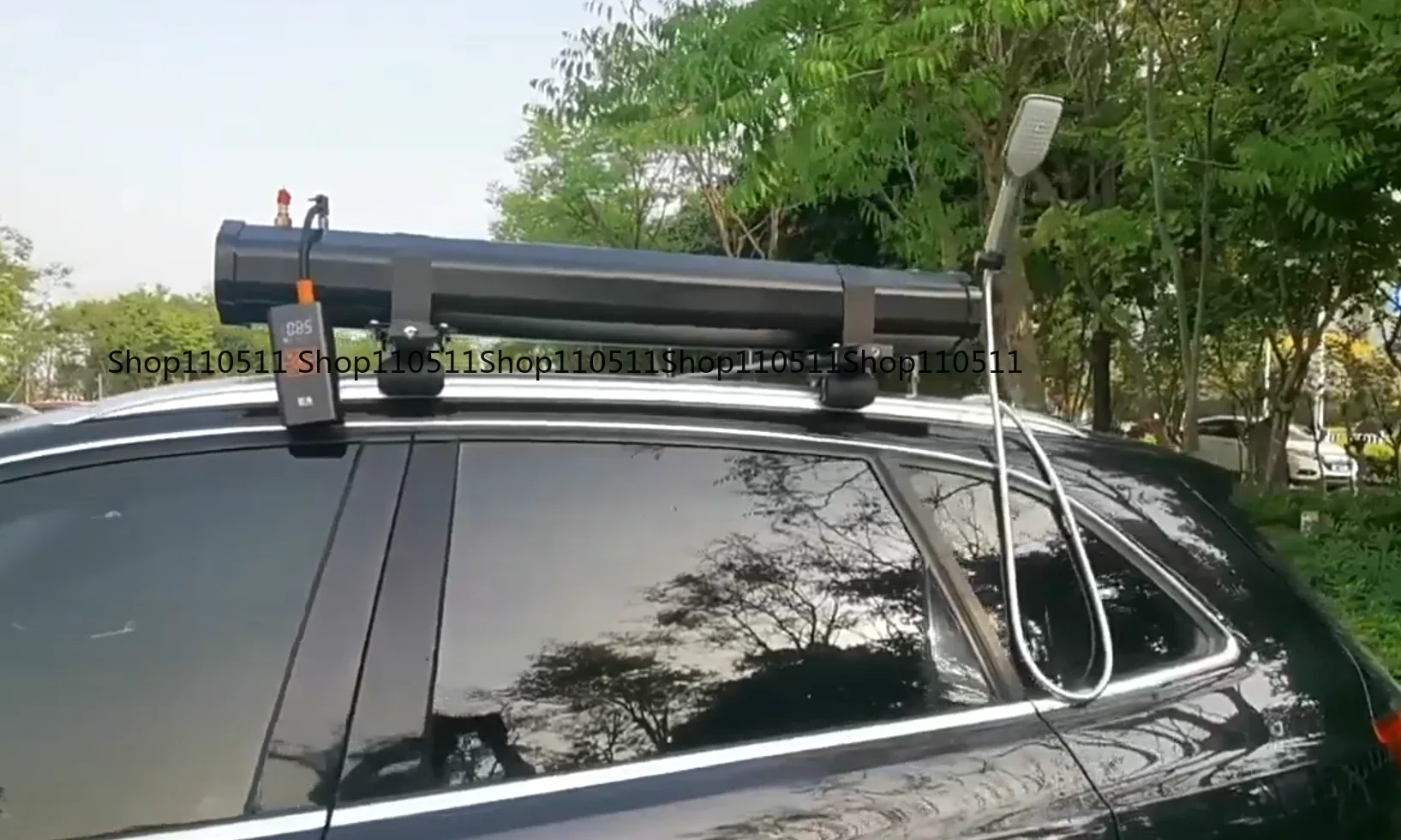 Car Mounted High quality car camping shower water tank, off-road car roof shower, camping outdoor mobile shower water tank