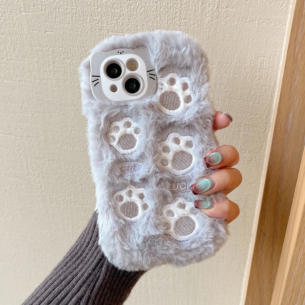 Warm Fur Plush Phone Shockroof Case For iPhone 14 Plus 14 Pro 12 13 15 Pro Max 11 15 Plus 13 Pro Cat Paw Print Winter Phone Case