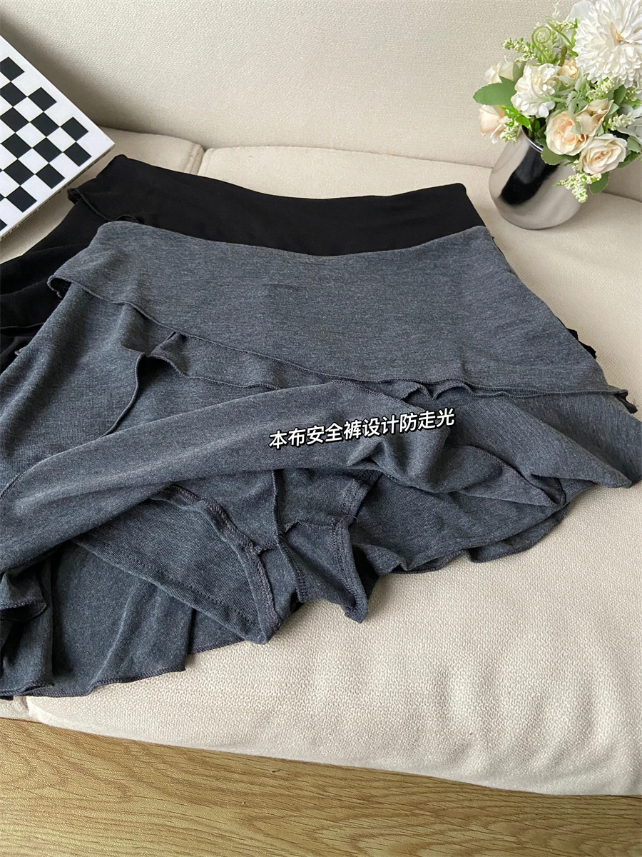 Women Grey A-line Pleated Skirt Vintage Y2k 90s Mini Skirt Harajuku Korean Asymmetrical Skirt 2000s Fashion Clothes Summer 2024