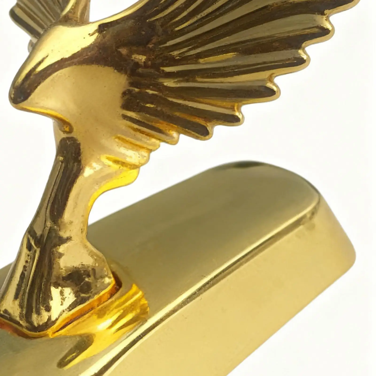 

3D Sticker For Car Realistic Animal Decoration Sun Protection Eagle Hood Ornament For Car For Sedan RV Commuting Travel Family