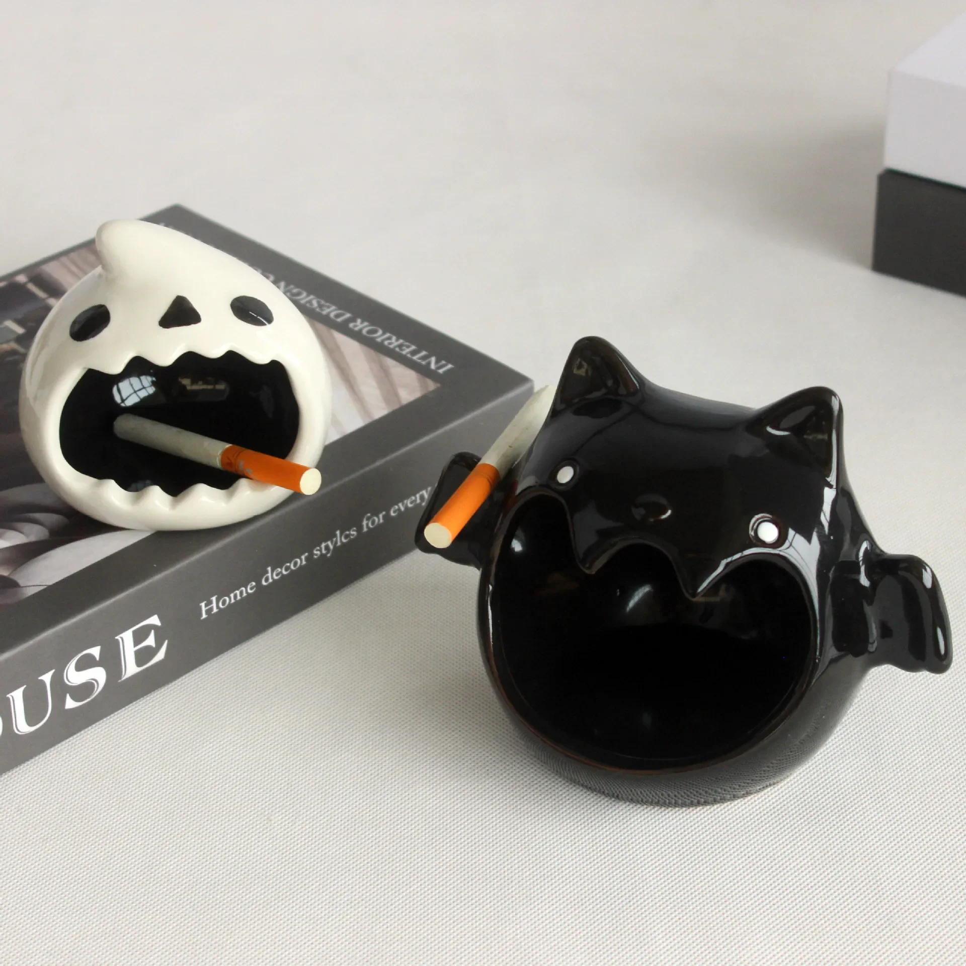 Cute Ghost Candle Holder Ornaments Funny Ceramic Bat Ashtray Halloween Decor Candlestick Hamster Cage House Pet Hideout Nest