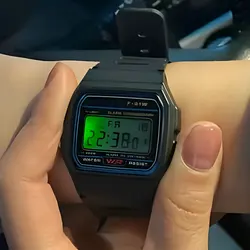 F91W Izle Moda LED Dijital Saatler Kadın Erkek Spor Askeri Kol Saatleri Vintage Silikon Bileklik Elektronik Saat