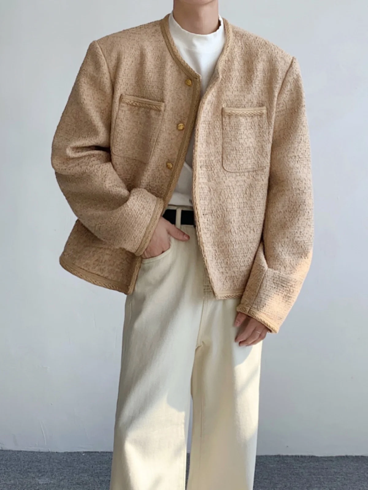 

Khaki Color Lapell Men's Suit Jaet Casual oulder Padded Outerwear Premium Design Loose Fit Youthful Trend Polyester Fiber