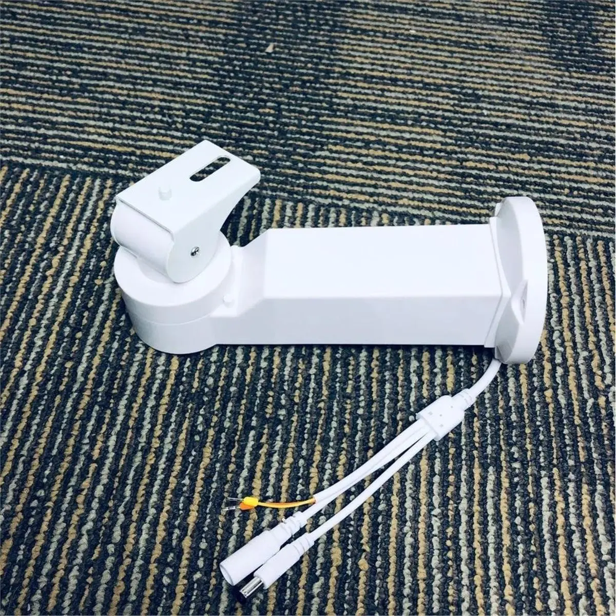 1Set P/T Bracket PTZ IP Camera 270° Horizontal Rotation 70° Vertical Waterproof Swivel Bracket