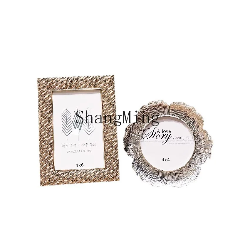 

PYH creative metal flower light luxury ornament wedding photo frame table 4 inch 6 inch 7 inch photo frame combination