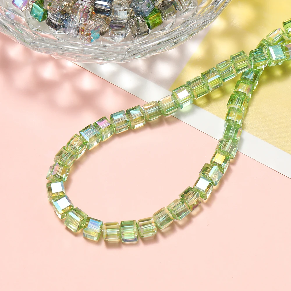 Рисунок 4 - 6 мм хрустальные квадратные бусины