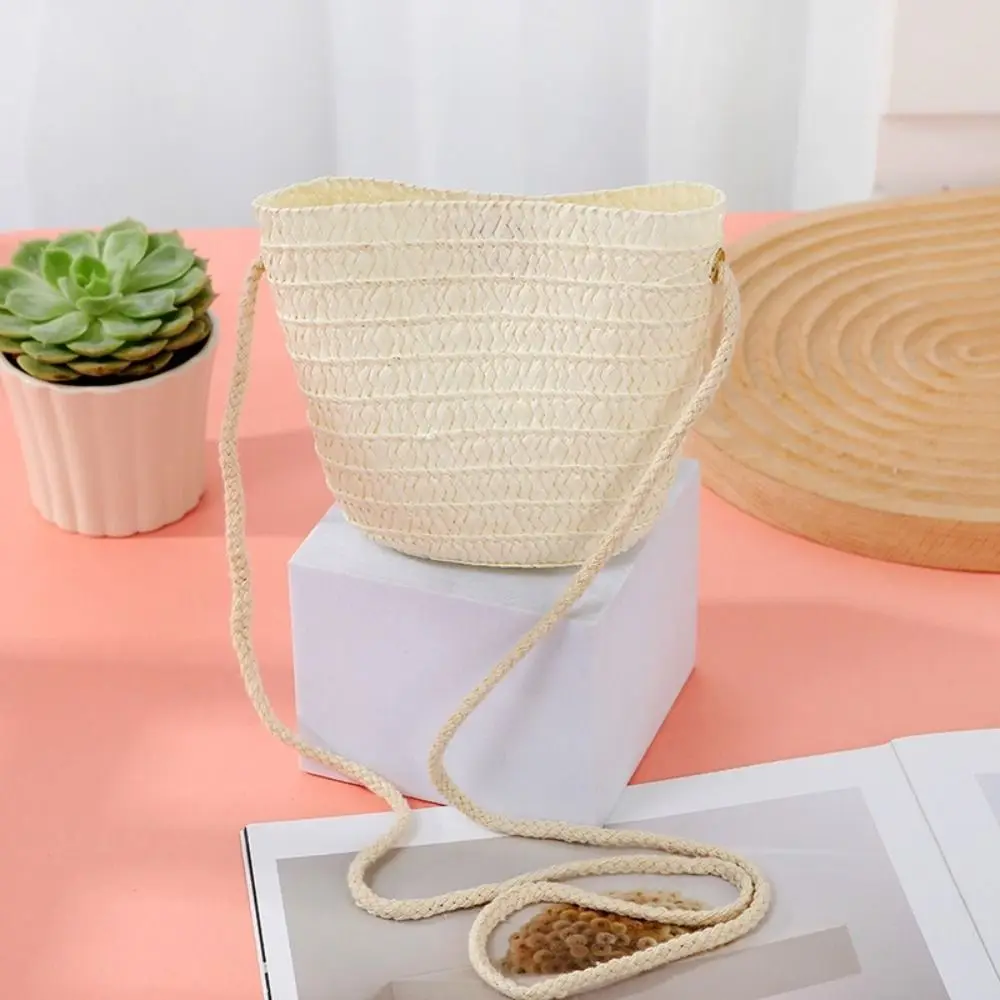 Fashion Straw Straw Bag Shell Shape Handmade Straw Handbag Shoulder Bags Women Girl