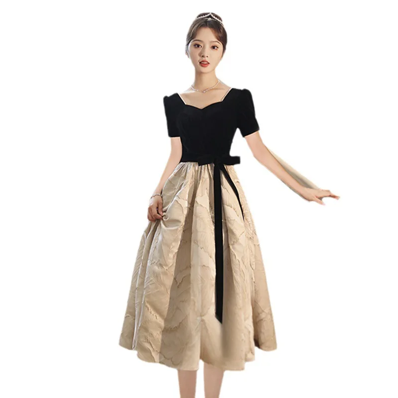 Avondjurk in prinsessenstijl met één schouder, toastjurk voor de bruid, taille-cinching high-end socialite zomer 2026 nieuwe lange jurk