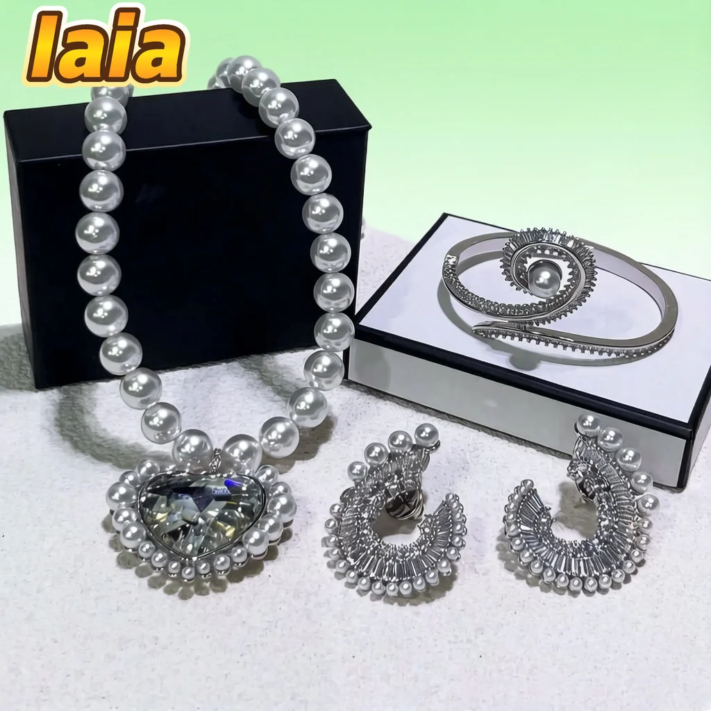 2026Crystal French Bracelet New Jewelry New Sales Trends Pearl Necklace Bracelet Love Earrings Sweet Waste Women's Wedding Gifts view 2