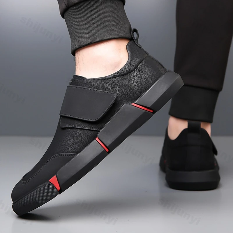 Vintage Men's Leather Shoes Spring Autumn New Comfortable Low Help Non Slip Casual Shoes Lightweight Comfortable Fashion Flats