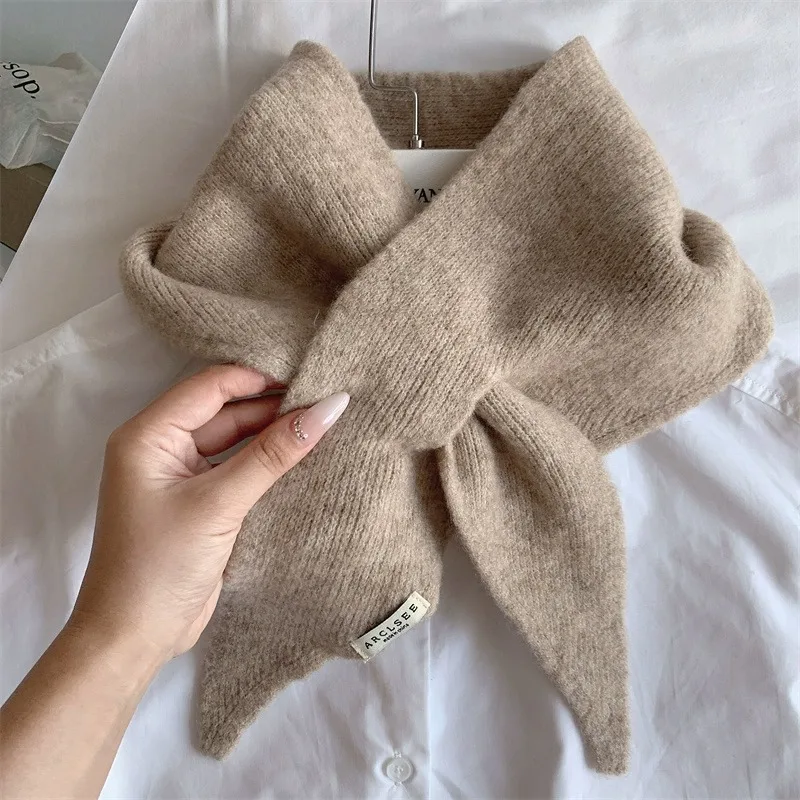 

Korean original wool knitted triangular scarf women's headscarf knitted scarf multi-functional warm versatile