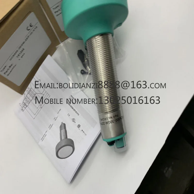 

New ultrasonic sensor UC6000-30GM-2EP-IO-V15 UC4000-30GM-2EP-IO-V15 warranty for one year in stock