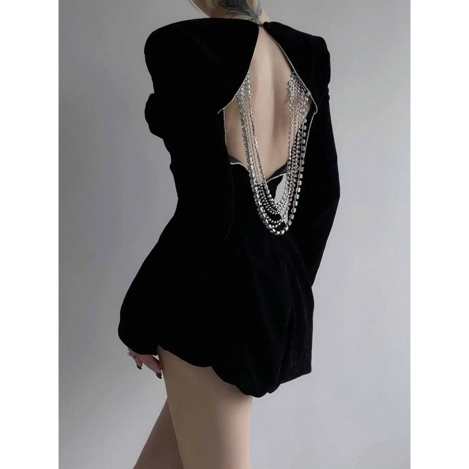 Monos de manga larga con cuello en V para mujer, ropa Vintage de lujo con cadenas, novedad de primavera, 2024