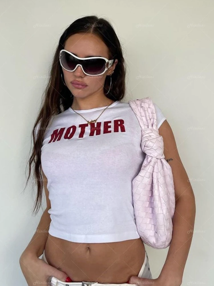 

2025 New backless Y2k Streetwear Crop Tops Letter Print Black Tees Short Sleeve Graphics T Shirt Womens