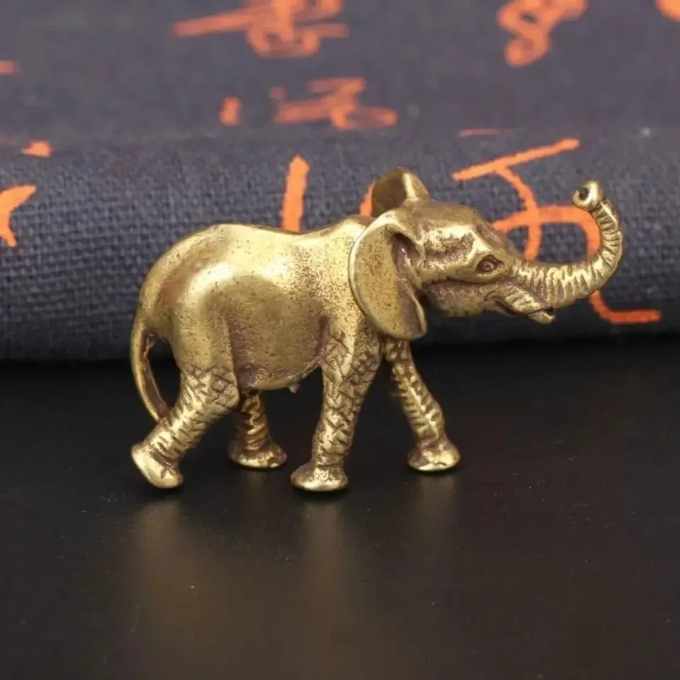 Antike Bronze Miniatur Elefant Figuren Tee Haustier Tisch Ornament Dekorationen Solide Kupfer Tier Handwerk Home Decor Wohnzimmer