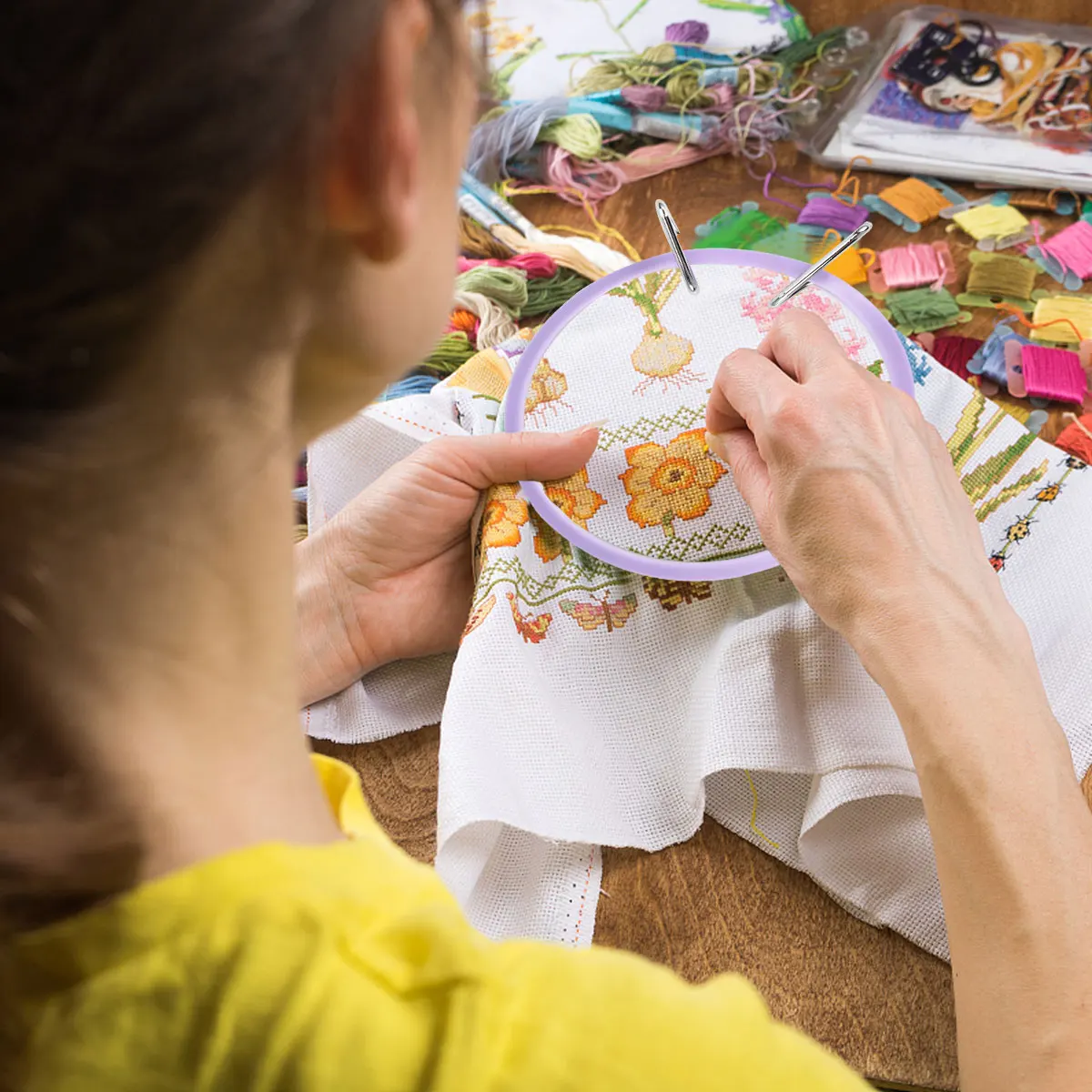 

2pcs Embroidery Smooth Fix Fabric For Cross Stitch Beginners Diy Cross-Stitch Ring Lovers Craft Tool Cross-Stitch Frame