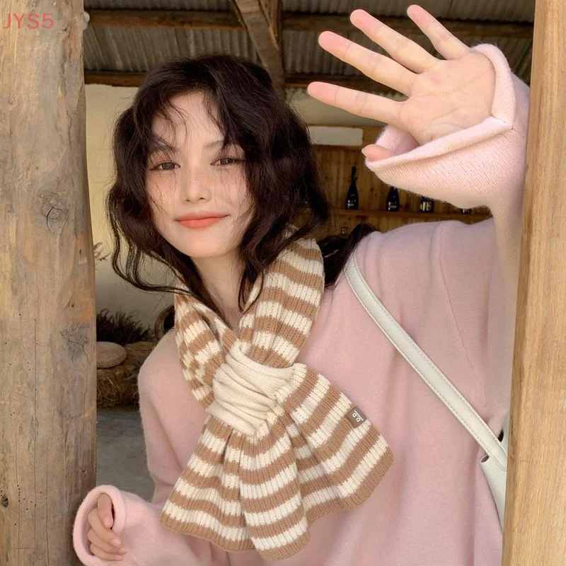 

Versatile And Fashionable Knitted Striped Crossover Scarf For Women Autumn And Winter Korean Style Pullover Neck Warmer