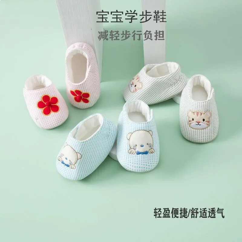 

Baby Shoe Polka Dot Cartoon Bear Anti Slip Soft Soled Cotton Single Shoes Spring Autumn Indoor Flooring Toddler Walking Shoes