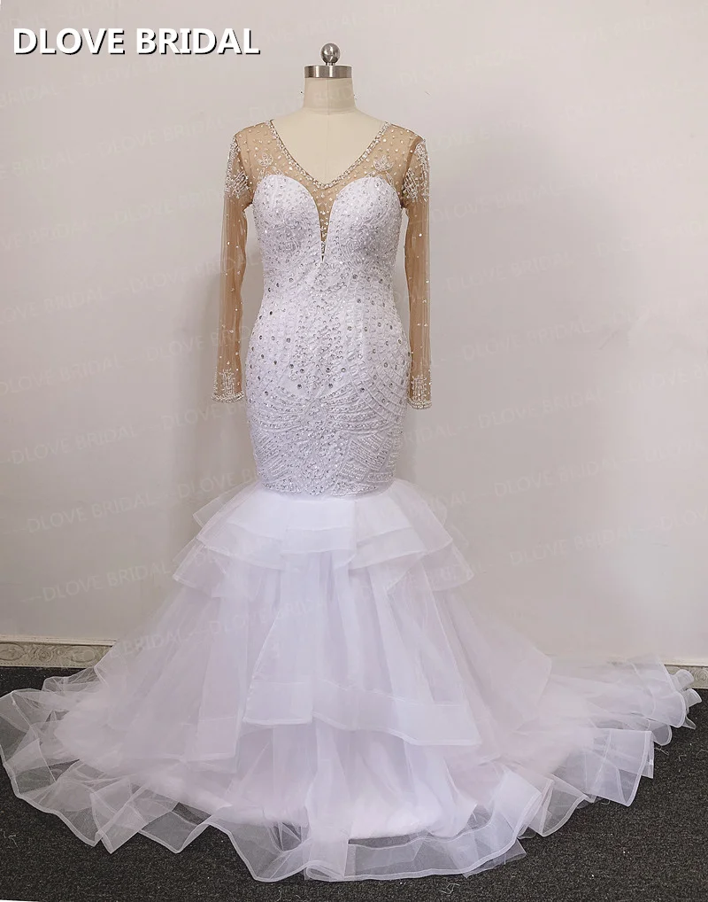 Vestido de casamento feito sob encomenda da sereia com fechadura de volta