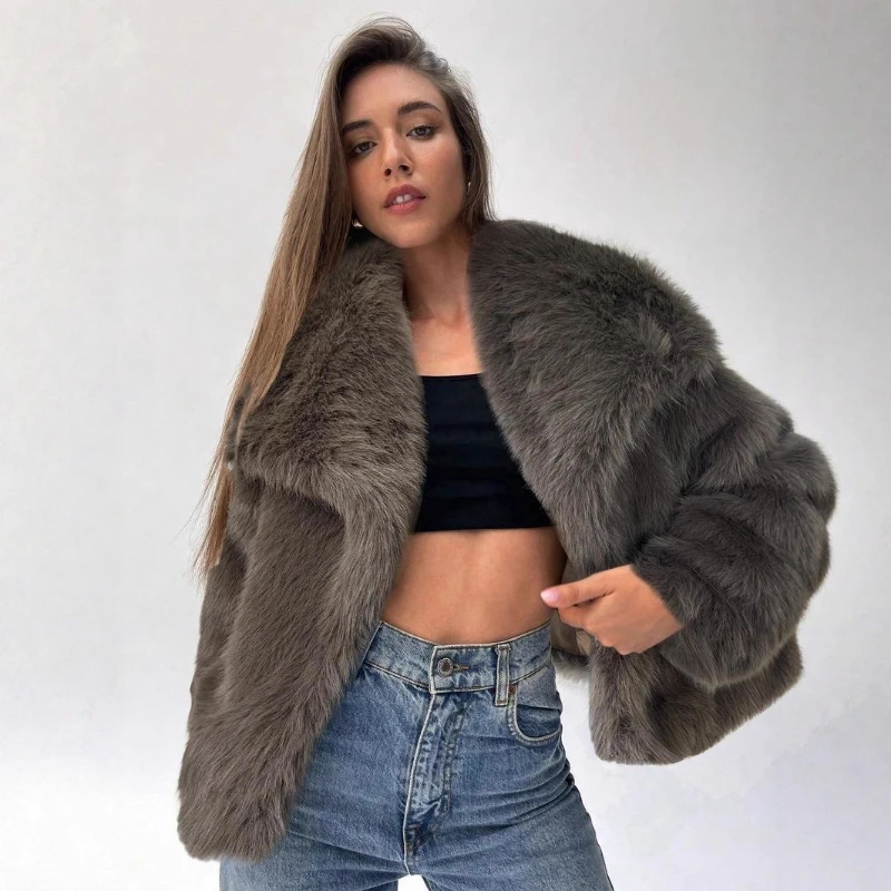 

New Women's Short Faux Fur Coat, Fashion Large Lapel Long Sleeve Warm Jacket