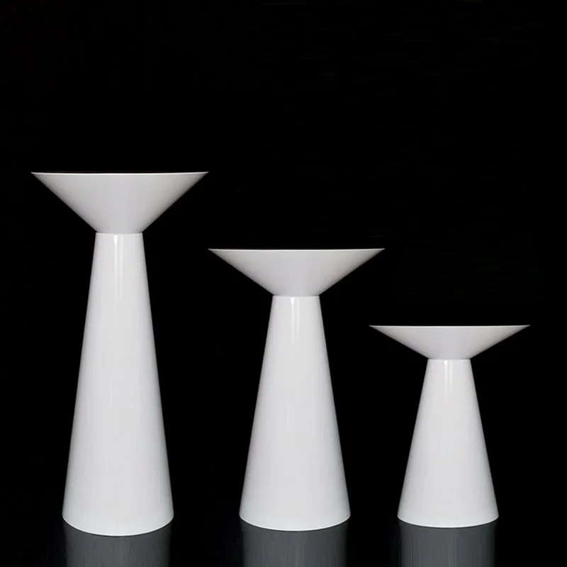 

Cross-border wedding props candle holder wedding hotel birthday party decoration cone cake stand dessert table ornament
