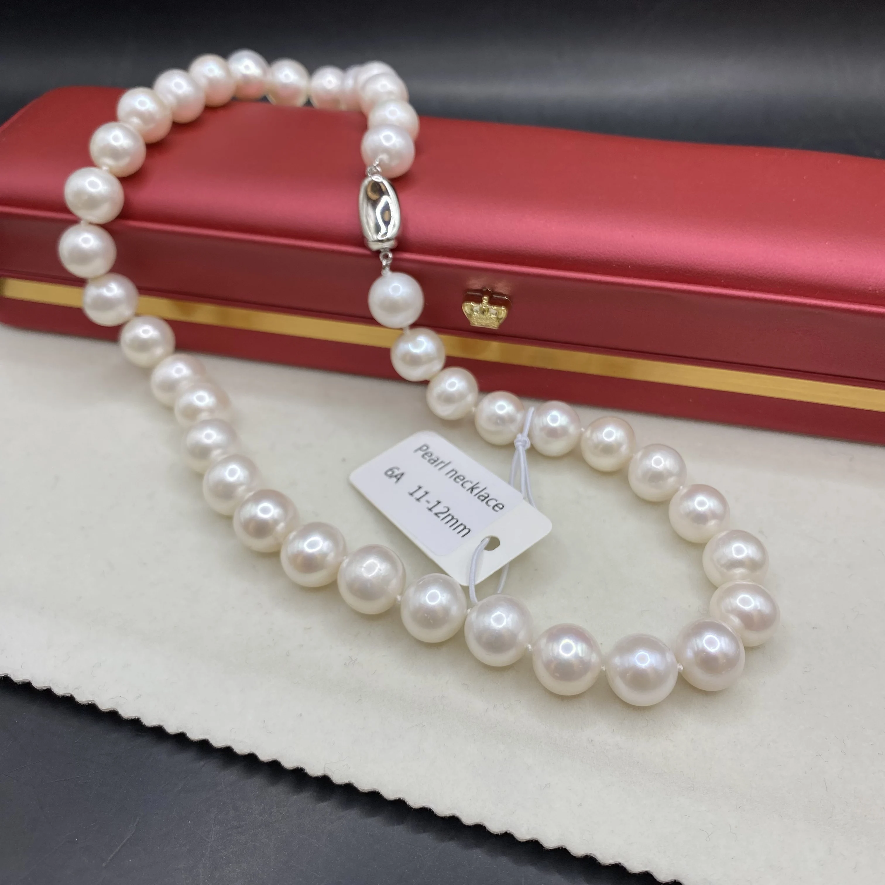 

925 Sterling Silver Natural 11-12mm Round Pearl Strand Length Factory Price 6A Fresh Water Pearl Necklace