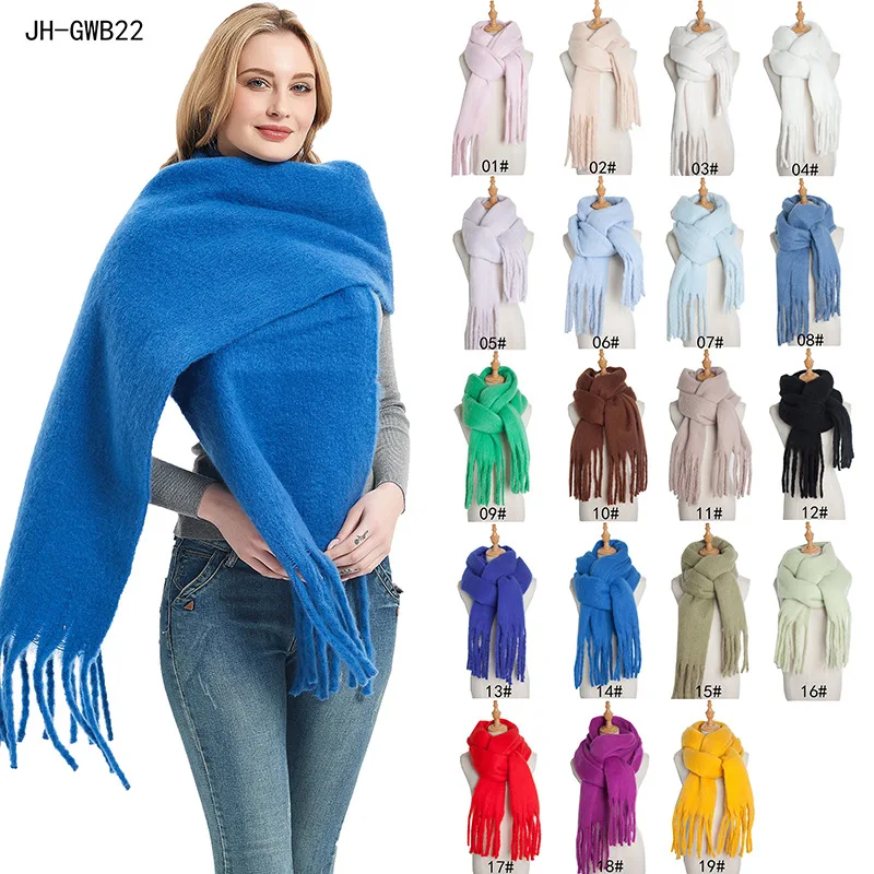 European and American autumn and winter new women\'s shawl long tassel coarse beard grass green thick solid color scarf