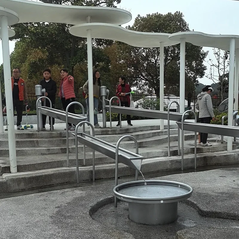 Children's unpowered park water  water catcher sand pool paradise section