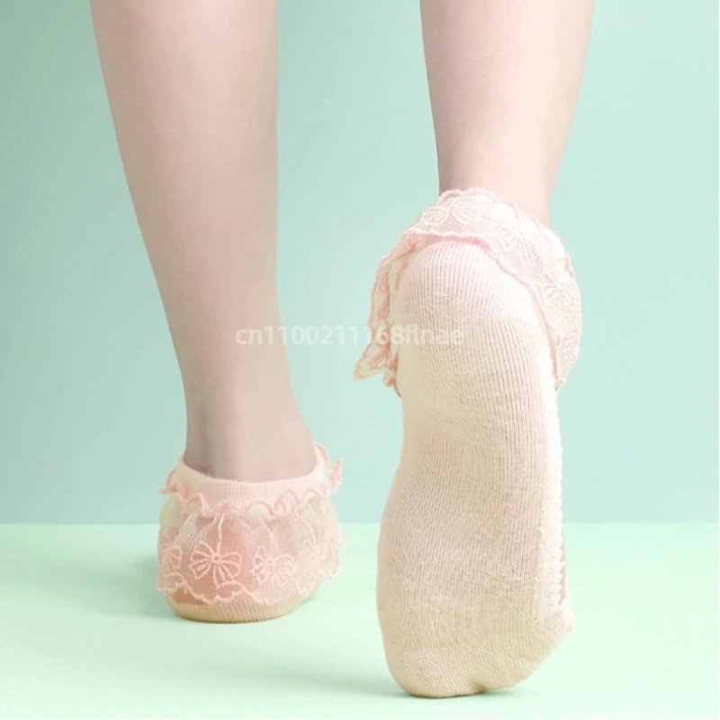 Calzini da ballo per ragazze Calzini corti estivi traspiranti in pizzo a rete sottile Calzini tubolari per performance di danza in pizzo principessa con fiocco disossato